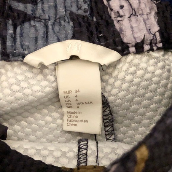 H&M kitty cat print top and bottom set - Picture 4 of 9